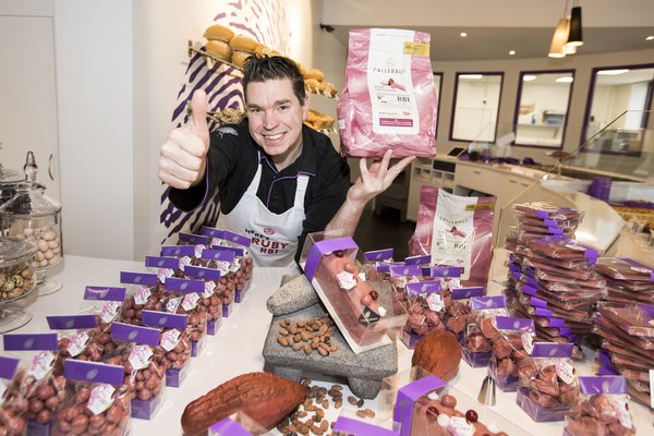 Callebaut launches RB1, the first ruby chocolate for chocolatiers and pastry chefs, in Hong Kong