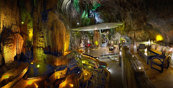 Jeff's Cellar Rated as One of the Most Magnificent Bars in the World by CNN Greece