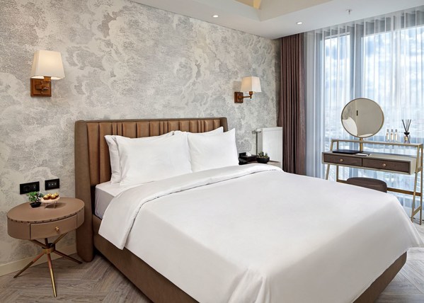 China's Leading Hotel Management Conglomerate Wanda Hotels & Resorts Opens Wanda Vista Istanbul in Turkey, Its First Internationally Managed Hotel