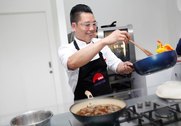 Lee Kum Kee Joins Hands with Michelin-starred Chef Kwok-keung Chan to Present A Taste of Authentic Chinese to Indonesia at FHI 2019