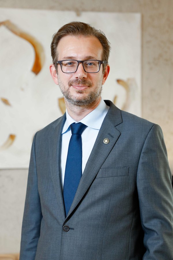 Stephane Roubin Appointed Hotel Manager at Conrad Hong Kong