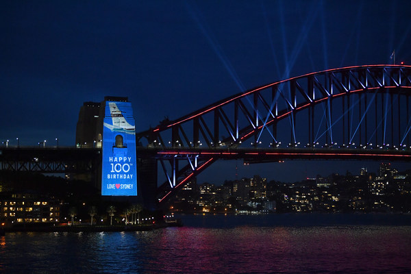 Sydney puts on a show for Qantas Centenary