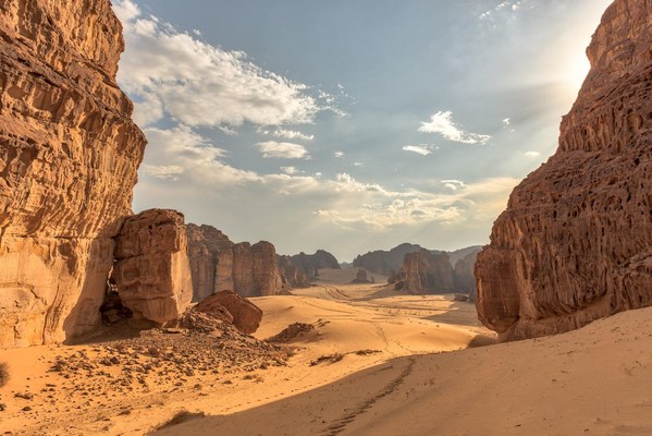 Permanent art display in monumental desert set to become global icon