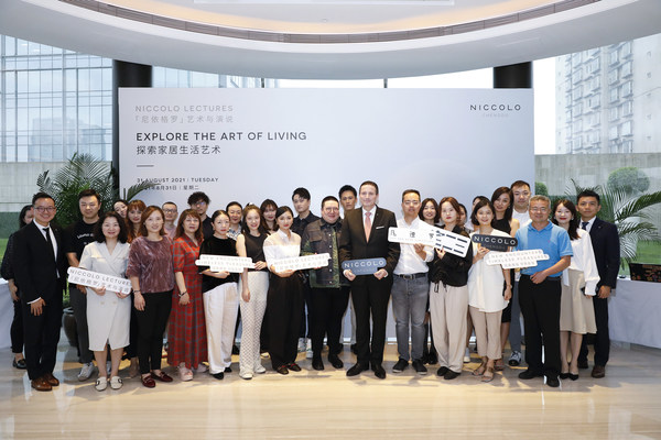 Niccolo Chengdu Hosts Niccolo Lectures