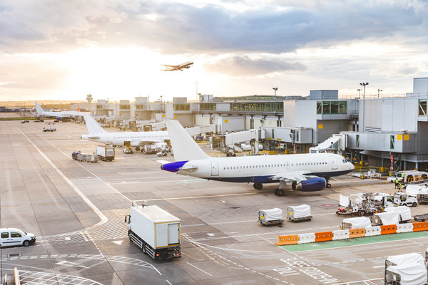 Frost & Sullivan Analyzes Airport Commercial Operations across the World