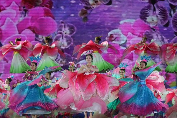 Joyous Changjiang, Hainan Province Celebrates the Li and Miao Ethnic Groups' Festival of Sanyuesan (3rd of the 3rd Lunar Month)