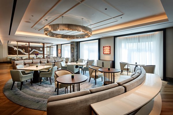 Executive Tower of LOTTE HOTEL SEOUL Conquers the K-Luxury Hotel Market by Offering "Korean Hospitality Service"