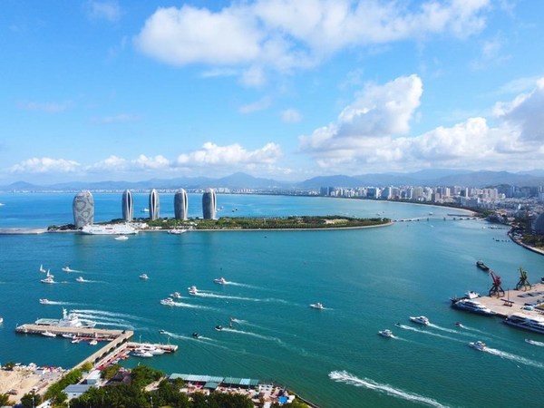 Sanya, the "Hawaii of China", Becomes the "Online Celebrity" of Tourism Consumption