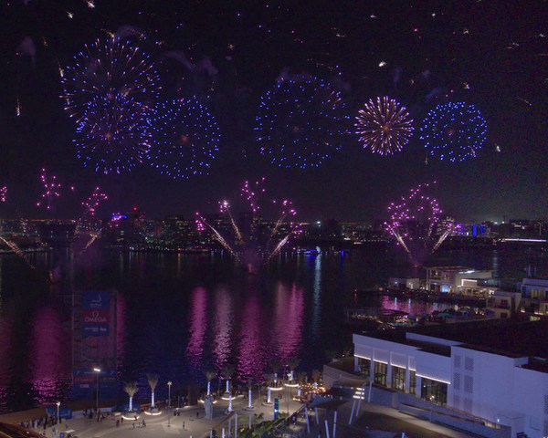 Miral officially opens Yas Bay Waterfront and welcomes visitors with an exciting line-up of entertainment and events