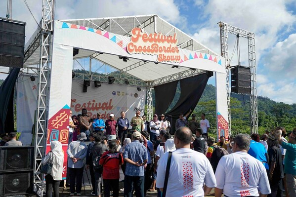 Ministry of Tourism and Creative Economy Revitalizes Tourism and Economy at Indonesia - Papua New Guinea Border