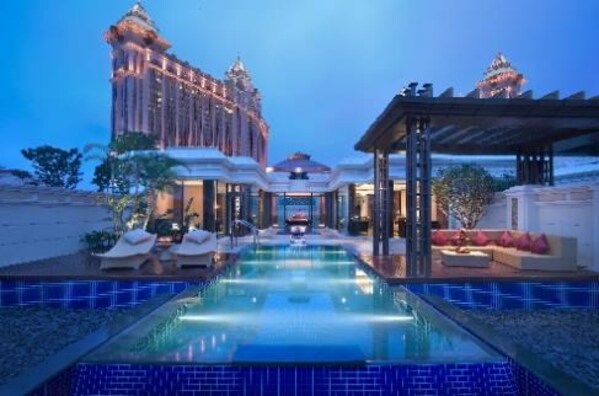 GALAXY MACAU SHINES BRIGHT WITH MULTIPLE ACCOLADES AT TRAVEL + LEISURE LUXURY AWARDS ASIA PACIFIC 2023