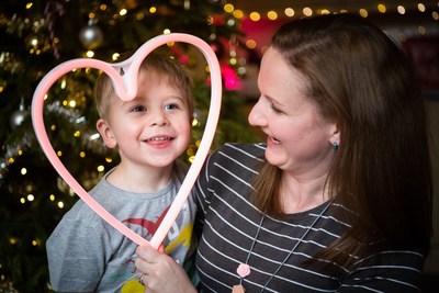 Child's Heartbeat Controls London Christmas Lights to Help Charity, Tiny Tickers