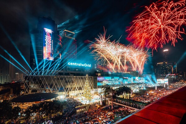 The only one in Thailand at centralwOrld - 'Times Square of Asia' countdown landmark in the heart of Bangkok, celebrating countdown moments together with people around the world