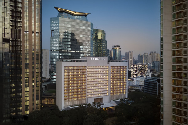 THE GLAMOROUS SPIRIT AND CELEBRATED TRADITIONS OF ST. REGIS DEBUT IN JAKARTA