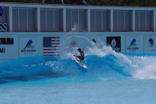 USA and Japan Olympic Surf Teams to Train on PerfectSwell®