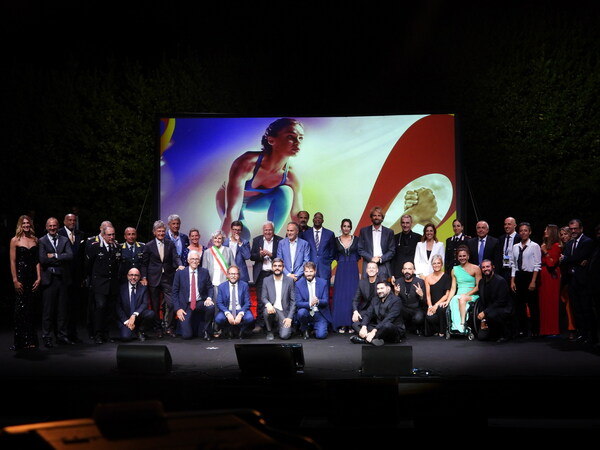 Fair Play Menarini International Awards, the champions of Fair Play cast their spell on the audience in Fiesole