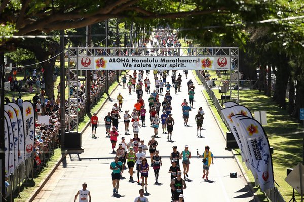 Perfect day for Honolulu Marathon in Hawaii