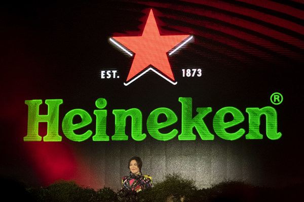 Nina Kraviz kicked-off the Formula 1 Heineken Gran Premio d'Italia 2021 weekend in style with a headline performance at the Heineken® Greener Bar in Milan