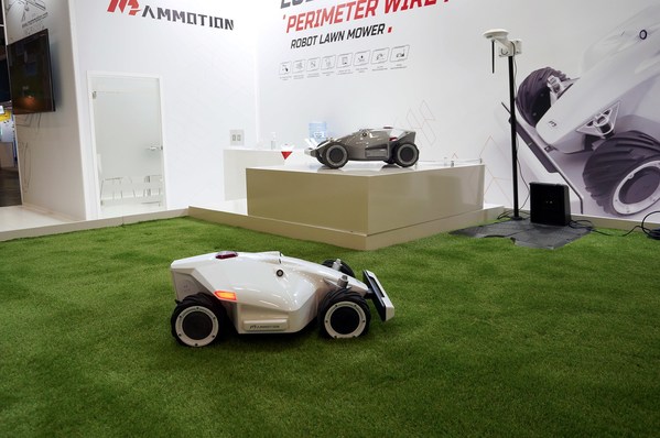 Mammotion Features LUBA and KUMAR Robotic Lawn Mowers During spoga+gafa 2022