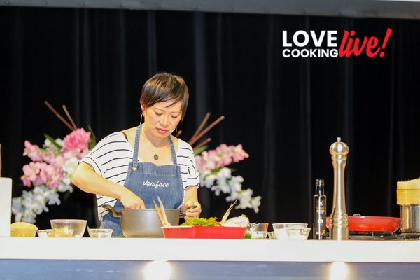 All Set for Love Cooking Live!