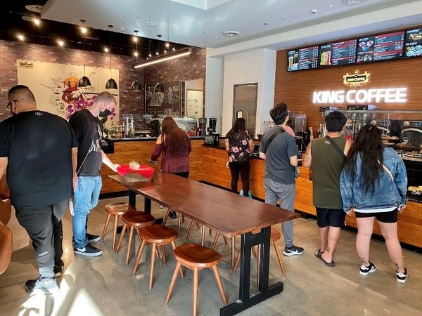 Fastest Growing Coffee Brand From Vietnam, TNI King Coffee Opens Its First Coffee-chain Store in the United States