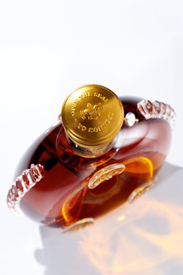 LOUIS XIII COGNAC Presents Its "Smart Decanter": The First Crystal Connected Decanter