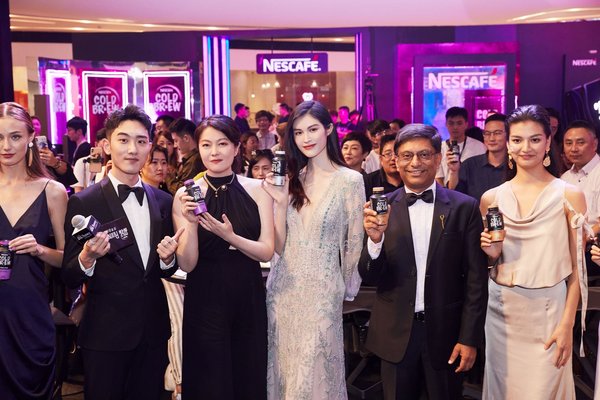 NESCAFE Invited Supermodel Sui He to Witness NESCAFE Cold Brew Runway