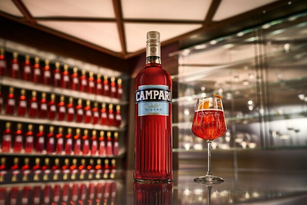 Campari pays homage to Milano through the launch of the iconic new bottle inspired by its home