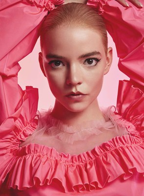 New Flowerbomb Campaign with Anya Taylor-Joy as the Premiere Ambassadress