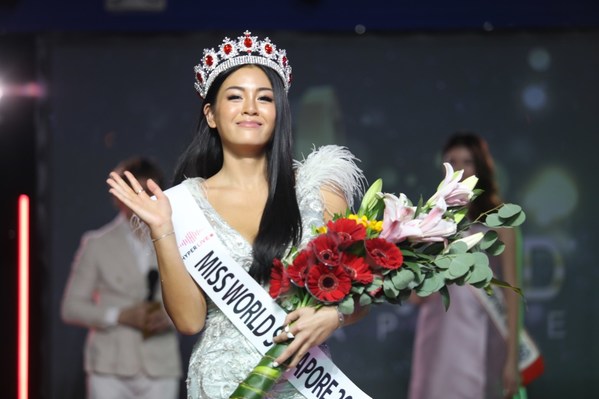 18-year-old Khailing Ho Crowned Miss World Singapore 2021