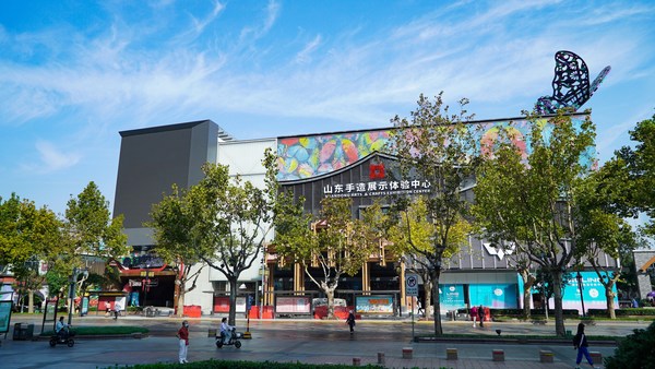 Xinhua Silk Road: Handcrafts Yuan Theater officially opens its door to people in east China's Shandong