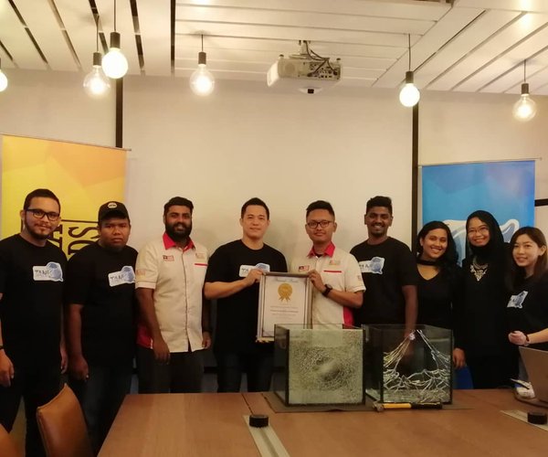 TankQ earned the Malaysia Book of Records for the first to offer a 'Portable Resilient Aquarium'