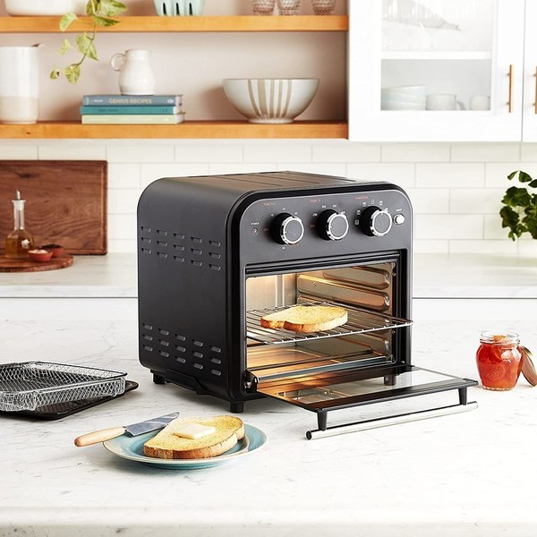 BlackFriday Gift Guide 2021:Comfee' 7-in-1 Air Fryer Toaster Oven for Foodies