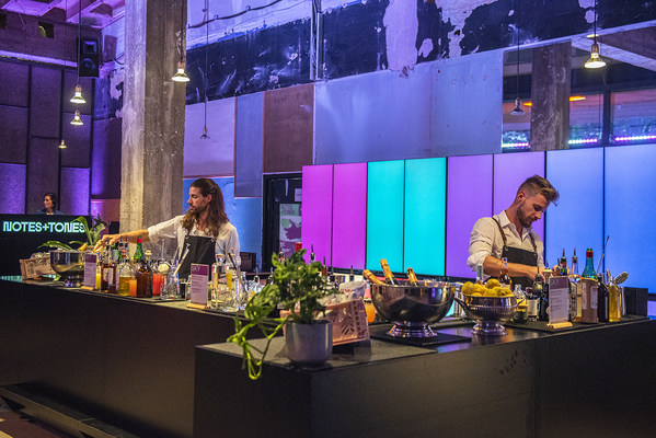 LG INVITES GUESTS TO A NIGHT OF MANY MOODS IN BERLIN INSPIRED BY THE MOODUP™ REFRIGERATOR