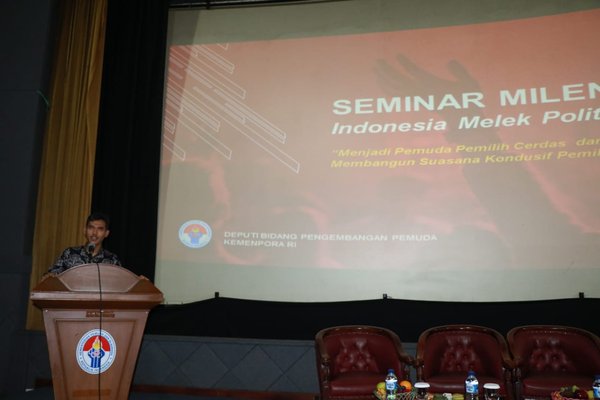 Indonesian Ministry of Youths & Sport (Kemenpora) Holds Millennial Seminar to Encourage Young Voters at 2019 Indonesian Presidential Election