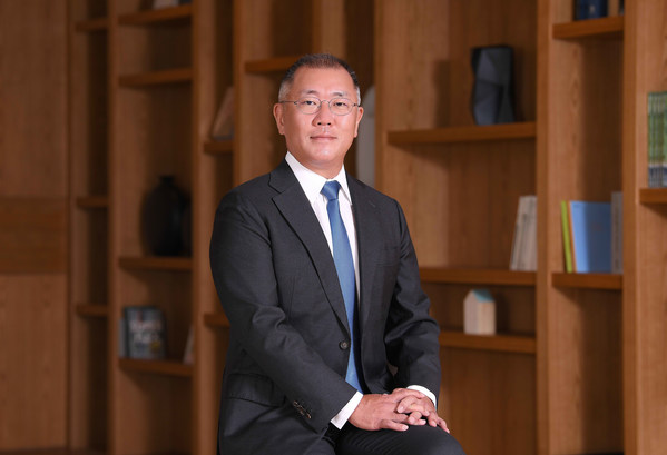 Euisun Chung Inaugurated as Chairman of Hyundai Motor Group, Opening a New Chapter in History