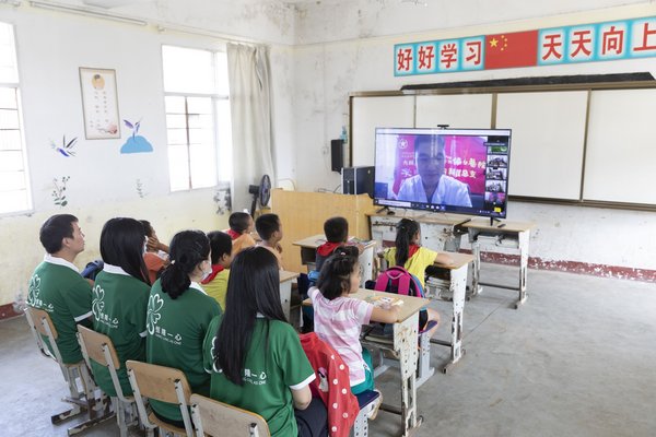 Hung Lung Group Commemorates its 60th Anniversary with Volunteer Activities across Hong Kong and Nine Mainland Cities