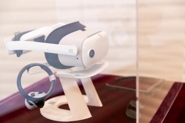 iQIYI Launches China's First CV Head-Hand 6DoF VR Headset and Global Developer Recruitment Program