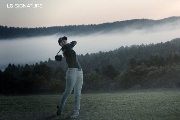 LG SIGNATURE Celebrates the Artistry and Technique of Golf's Finest in Master Story Series