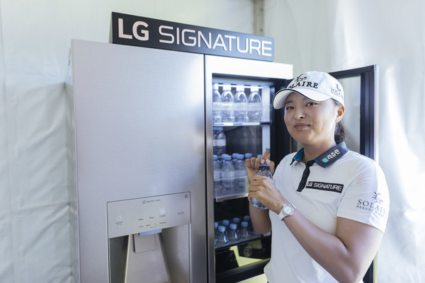 LG SIGNATURE Concludes Charity Auction Benefiting Families Affected by Autism