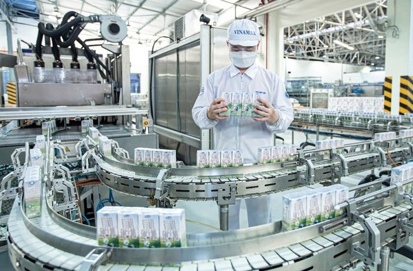 Vinamilk Successfully Debuts Organic Milk at Shanghai's Global Food Trade Show