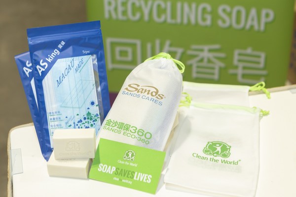 Sands China and Community Groups Work Together to Pack 20,000 Hygiene Kits for Clean the World