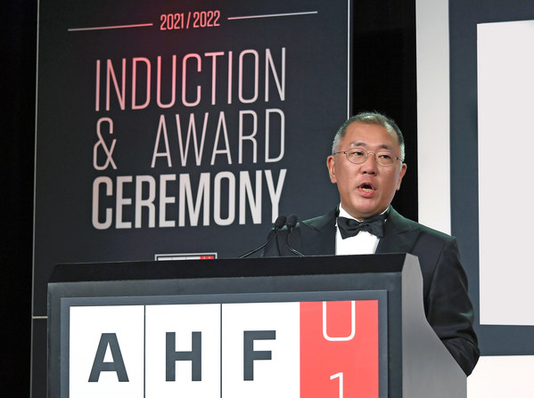 Hyundai Motor Group Honorary Chairman Mong-Koo Chung Inducted Into Automotive Hall of Fame at Official Ceremony