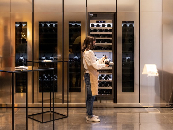 SIGNATURE KITCHEN SUITE PRESENTS VALUE OF 'TRUE TO FOOD' PHILOSOPHY IN MILAN