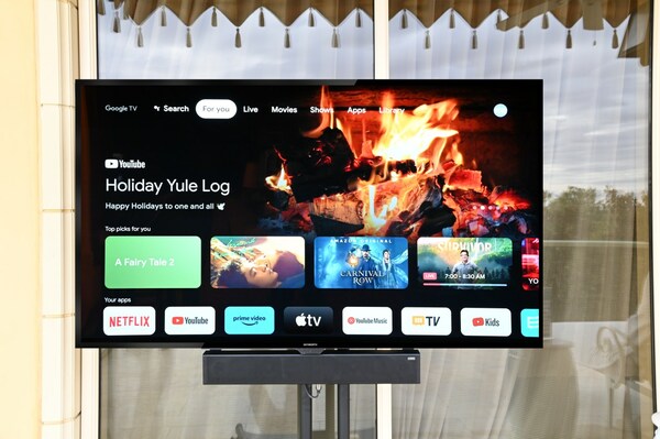 SKYWORTH Brings S1, the World's First Outdoor Google TV, at CES 2023