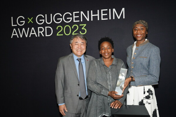 Stephanie Dinkins Named Inaugural Recipient of the LG Guggenheim Award