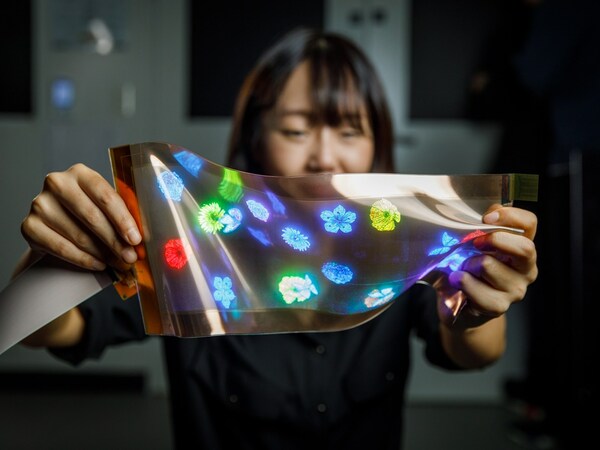 LG Display Recognized for Pioneering Research on Ultra-large OLED and Stretchable Displays at SID 2023