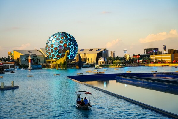 Giant LED Spherical Screens Amaze the World, Unilumin Ignited Riyadh Season in Saudi Arabia