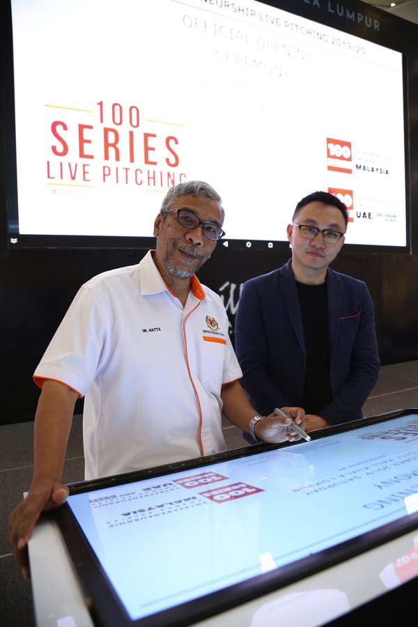 "100 SERIES ENTREPRENEURSHIP LIVE PITCHING Opening Ceremony Successfully Officiated by YB Datuk Wira Dr. Mohd Hatta MD Ramli, Deputy Minister Ministry Entrepreneur Development Malaysia"