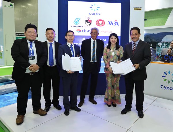 Risen Energy Expands Global Footprint with 150 MW Module Order from Malaysian Power Station